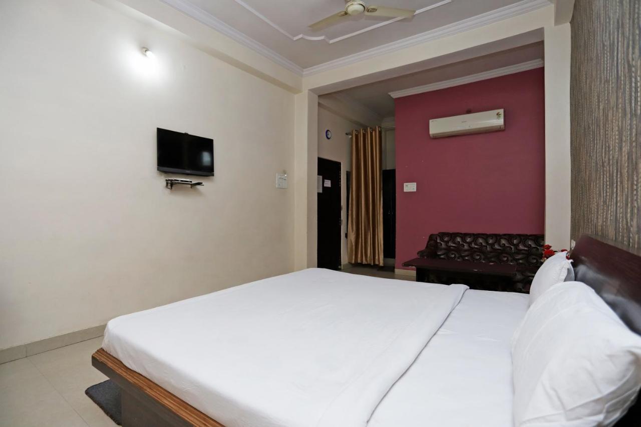 Spot On 39940 Shree Shine Hotel Satna Buitenkant foto