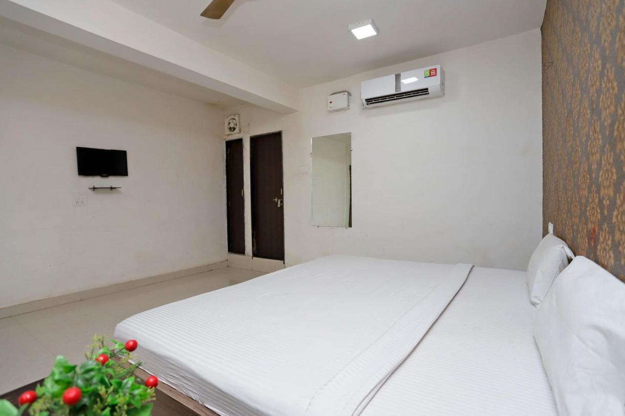 Spot On 39940 Shree Shine Hotel Satna Buitenkant foto