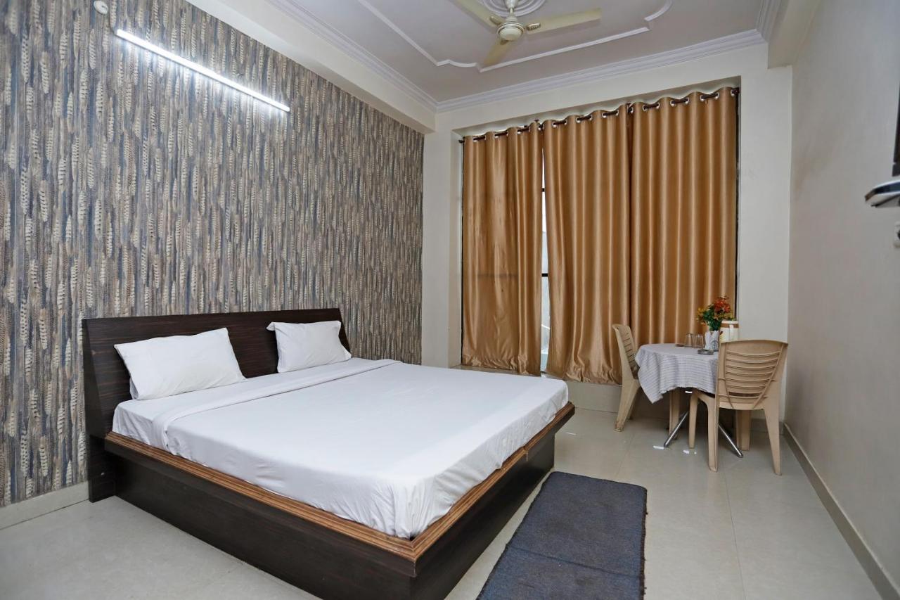 Spot On 39940 Shree Shine Hotel Satna Buitenkant foto