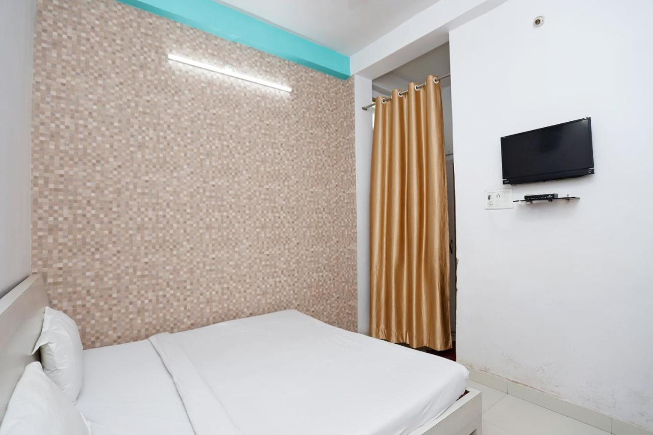 Spot On 39940 Shree Shine Hotel Satna Buitenkant foto